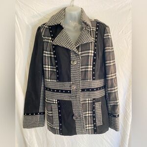 Emma G Medium size coat